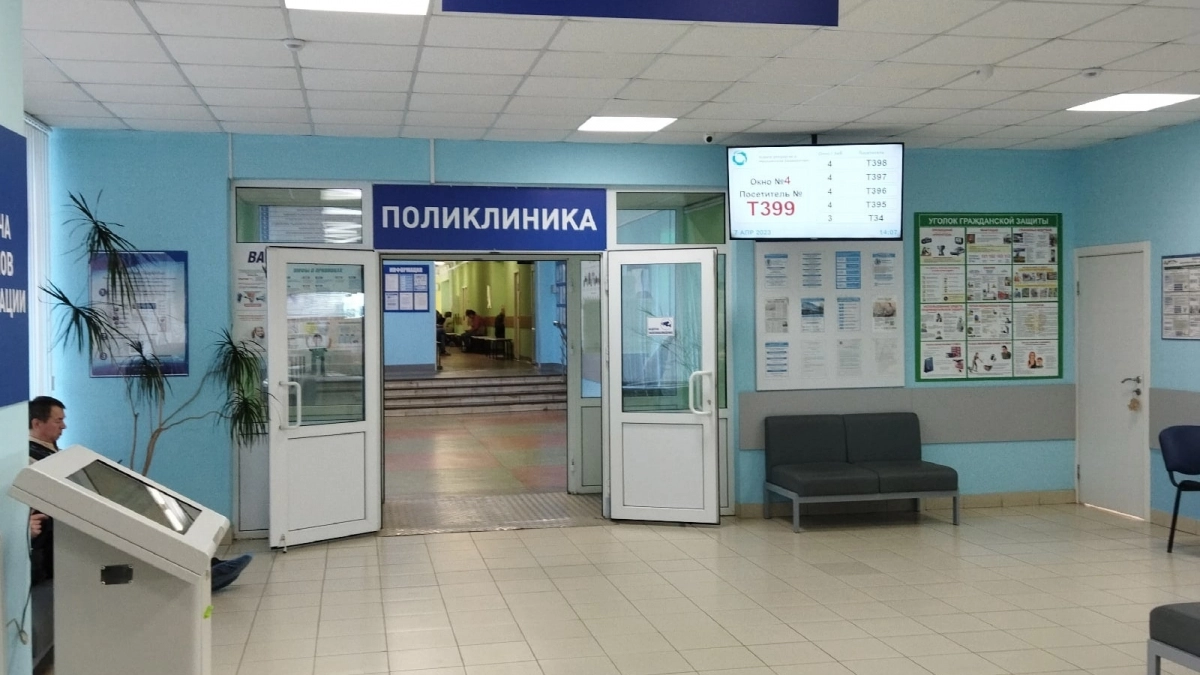 Кровососы продолжают нападать на жителей Кировской области