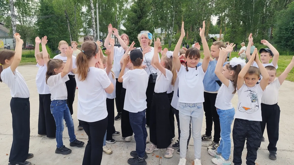 200 жителей Каринторфа отпраздновали День поселка: фото с места событий