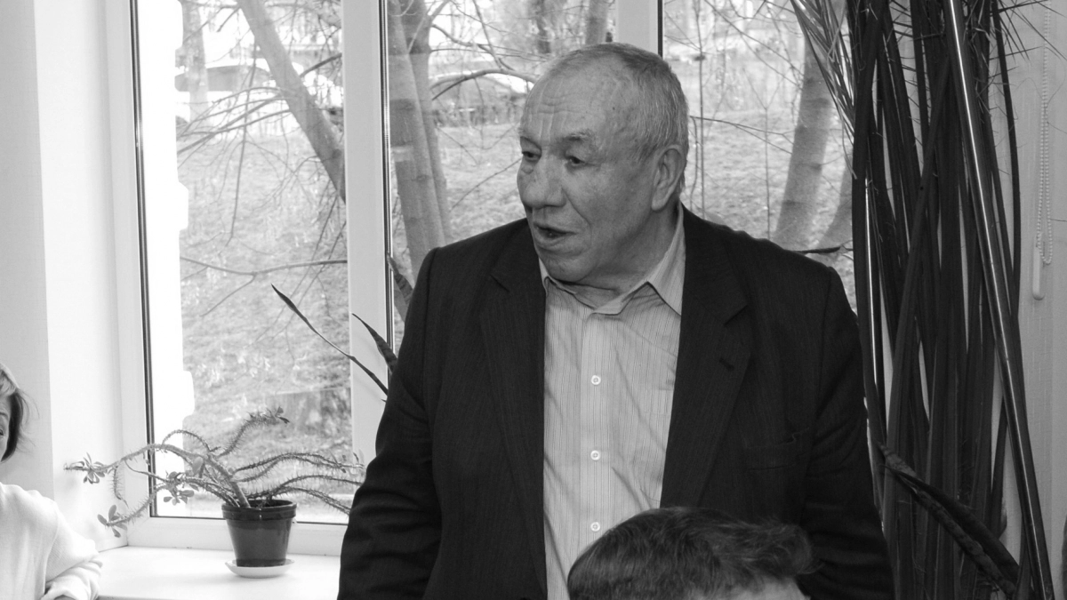 Власти Кирово-Чепецка объявили дату и место прощания с Владимиром Крешетовым