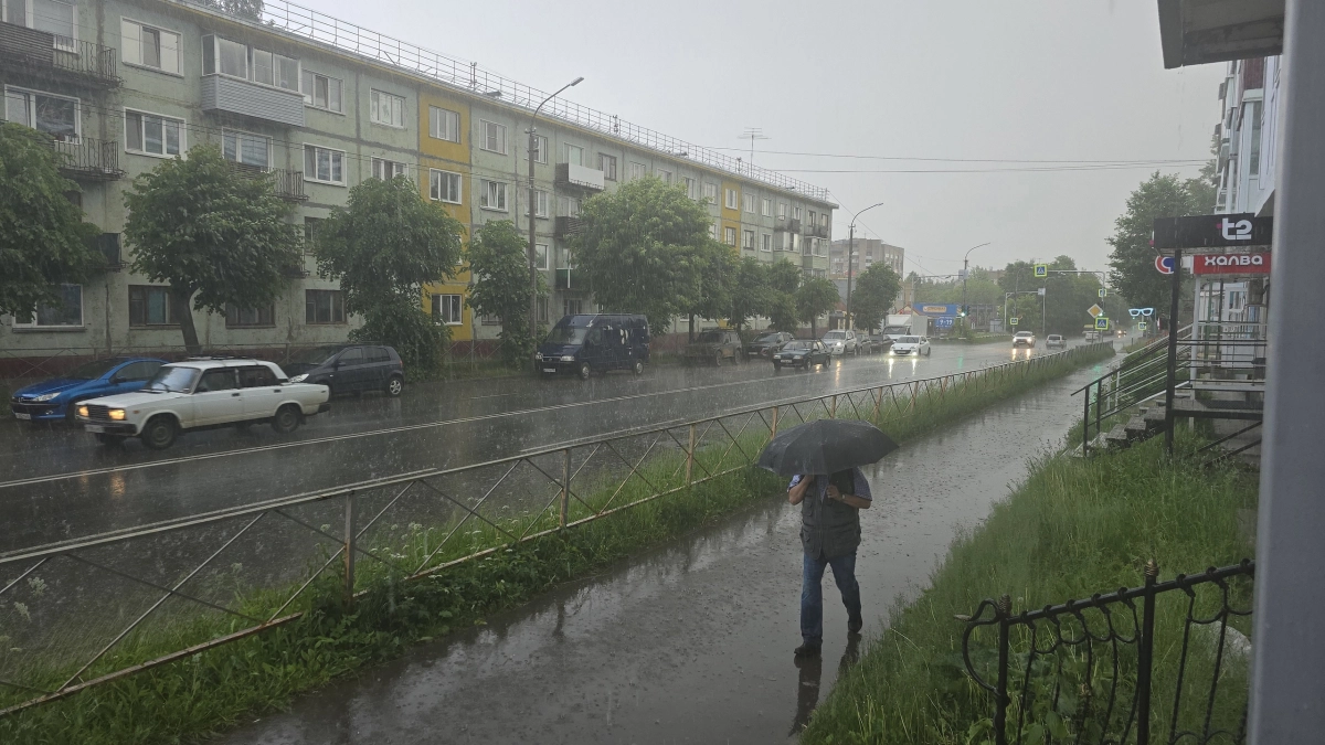 Шквал с грозой и градом может пройти по Кирово-Чепецку