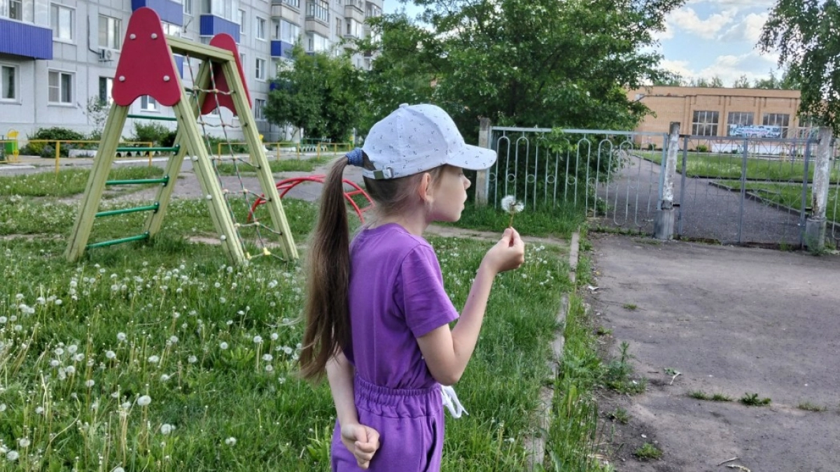 Дивное имя для девочки - переводится как "цветок": сейчас так дочерей не называют, хотя в СССР имя обожали