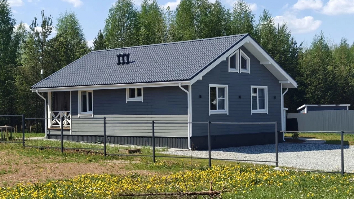 Большой дом с террасой продают в Кирово-Чепецком районе за 9 миллионов рублей