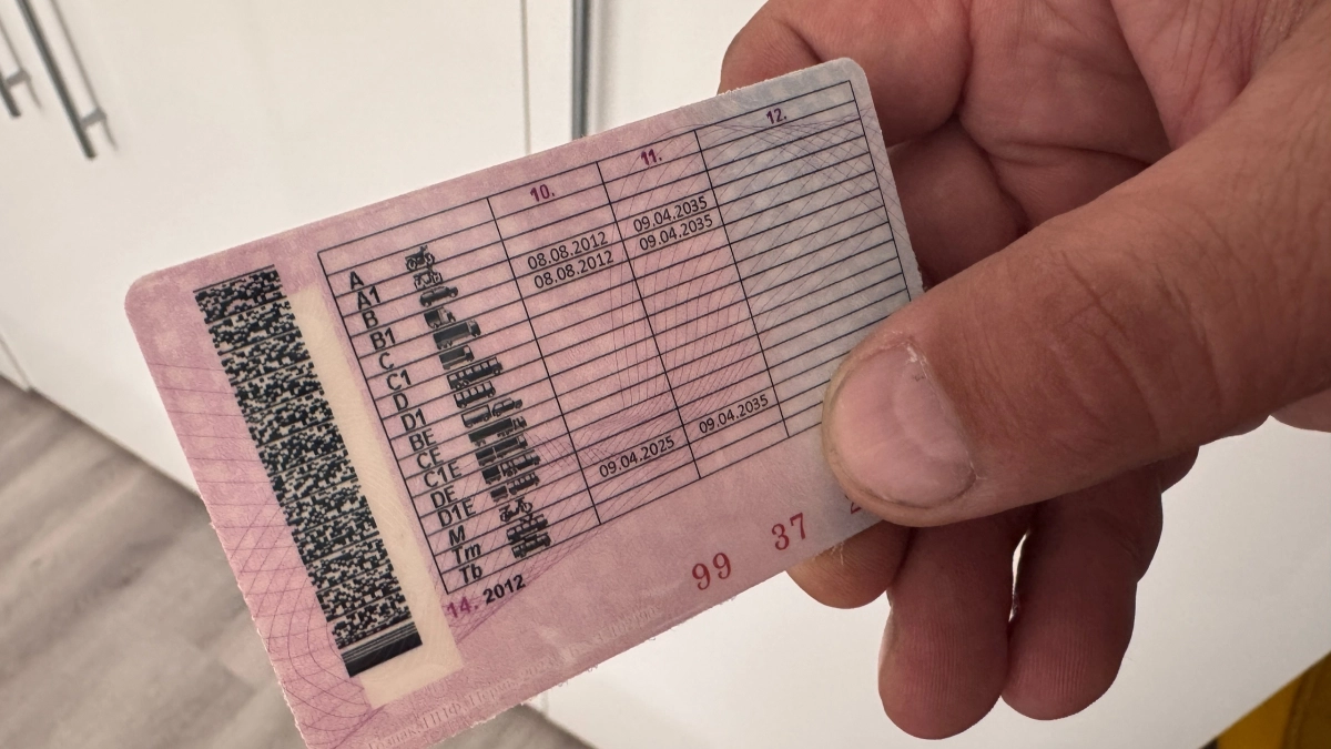 Водители с категорией «B» получат еще одни права без экзамена - платить ничего не придется
