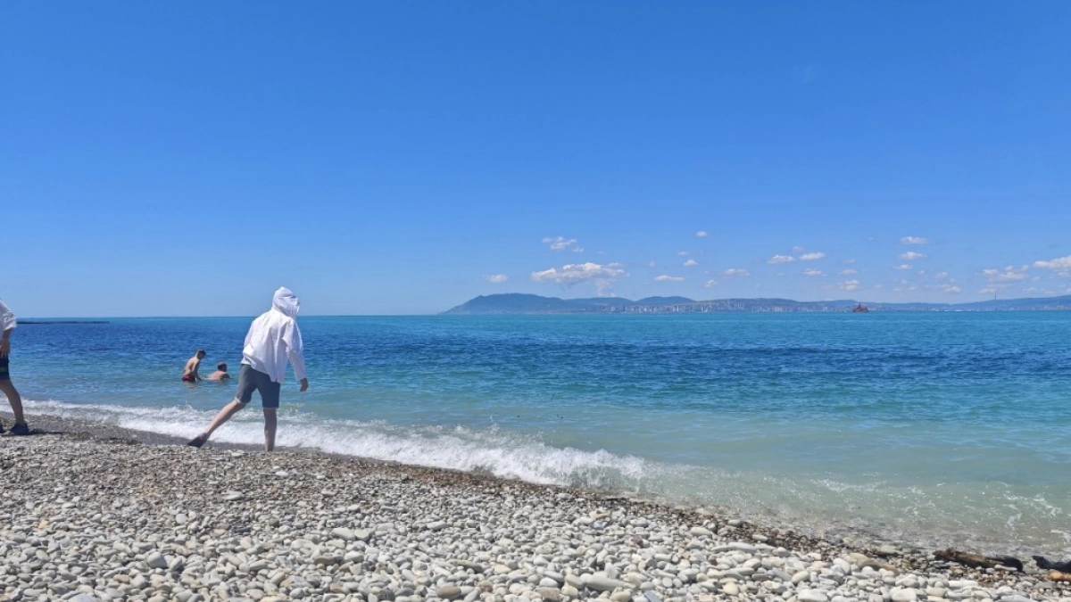 Не Сочи и не Анапа: 7 курортов с морем, где цены начинаются от 800 рублей в сутки
