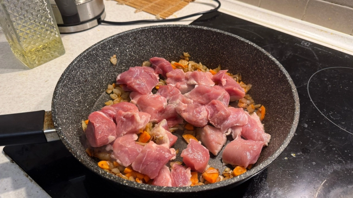 Курицу и свинину больше не покупаю: россияне массово переходят на мясо, которое полезнее, дешевле и готовится за 30 минут