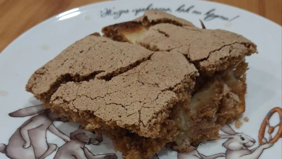 Яблочная запеканка по-французски: нежнее шарлотки, с карамельной корочкой — домашние просят готовить снова и снова