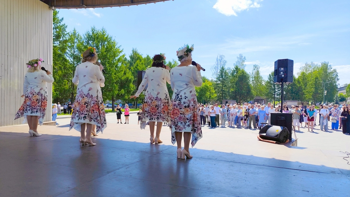 В Кирово-Чепецке начали праздновать День семьи, любви и верности