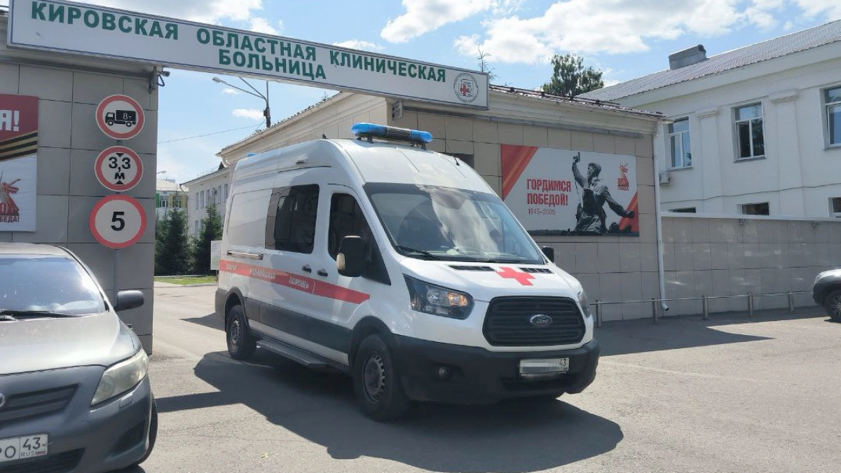 Две АЗС в Кирове будут обслуживать только экстренные службы и городские автобусы