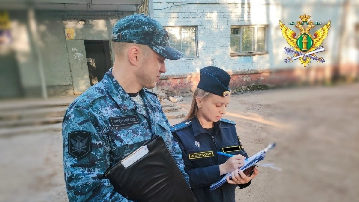 Мужчину с долгом более 1,5 миллиона рублей перед родным ребенком ищут в Кирове