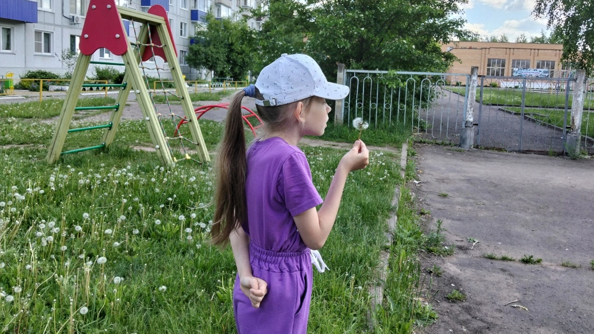 Редкое и красивое имя для девочки - так называли дочек еще на Руси. Переводится как "дарованная Богом"