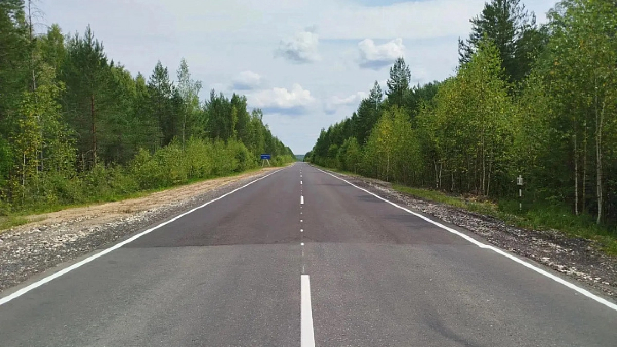 Почти 4 километра нового асфальта появилось между Белой Холуницей и Кирсом
