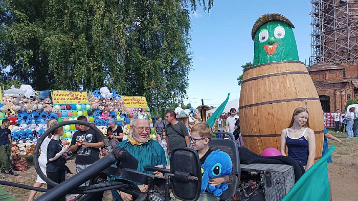 "Бурановские бабушки" выступят на фестивале "Истобенский огурец" под Кировом