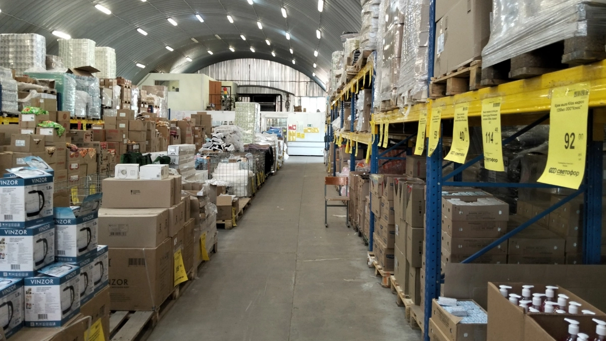 Хожу в «Светофор» только за этими 5 продуктами: стоят недорого, а домой возвращаюсь с полными пакетами