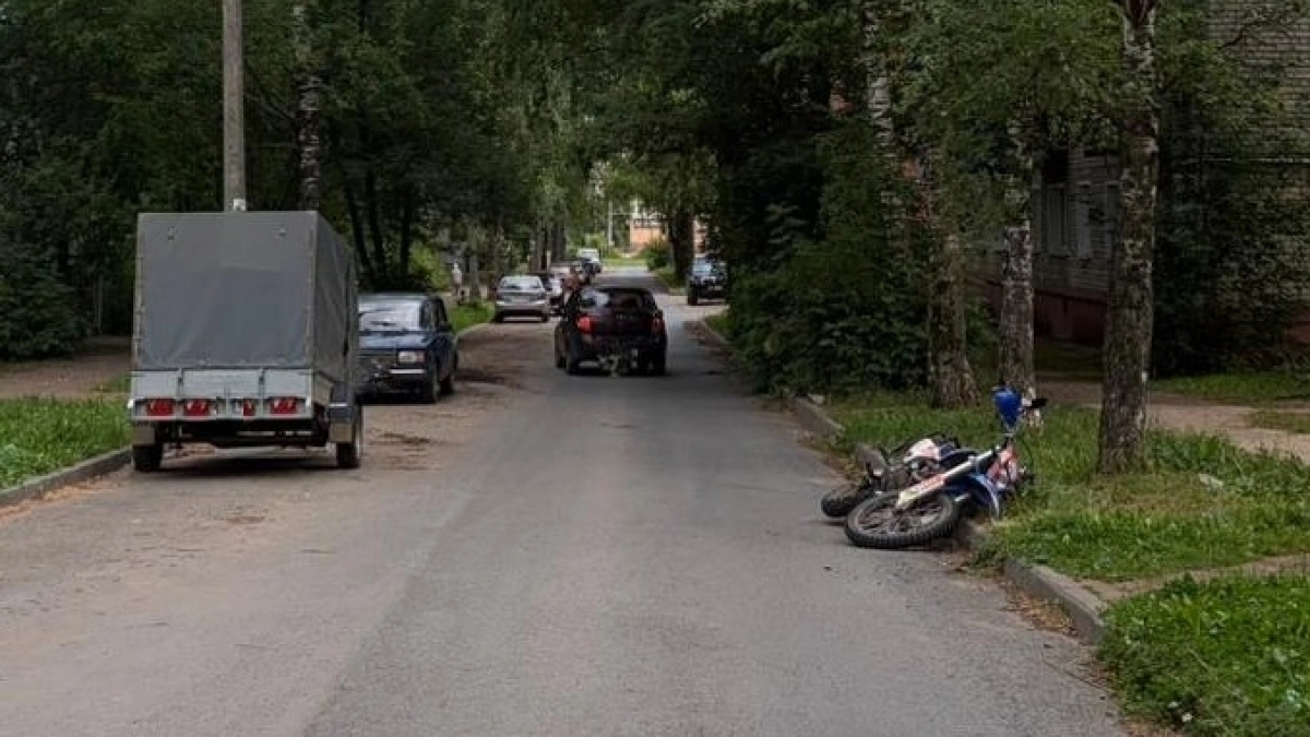 В Кирово-Чепецке мотоциклист въехал в бордюр и получил травмы