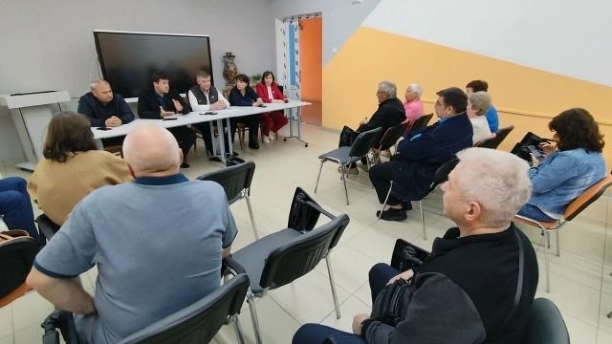 Игорь Гагаринов ответит на жалобы и пожелания жителей 8-го микрорайона 