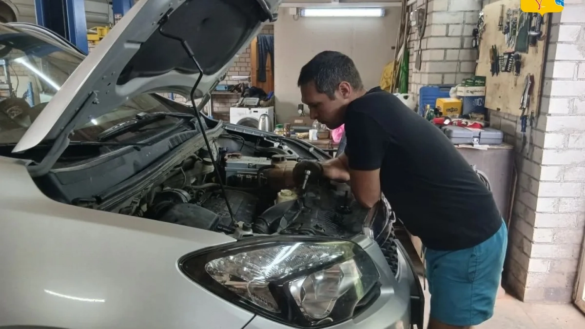 Многодетный отец из Кировской области открыл автомастерскую по соцконтракту