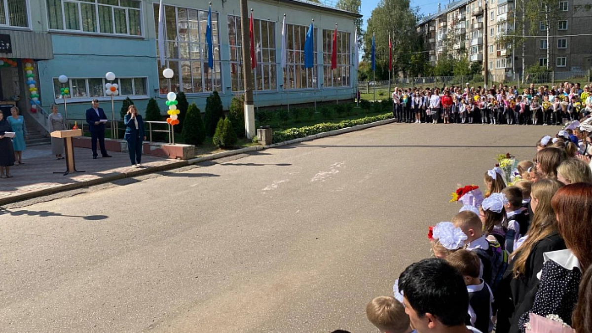 В Кировской области отменяют школьные линейки на 1 Сентября из-за новых угроз