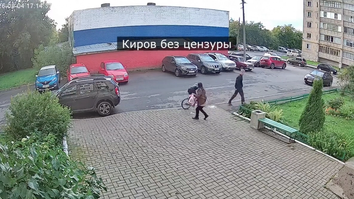 Бросившая камень в ребенка кировчанка дала показания в рамках уголовного дела