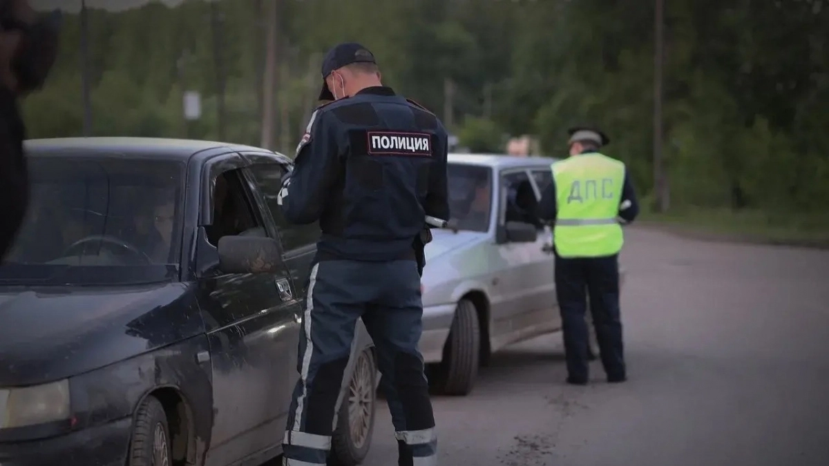 В Кировской области полицейские проведут еще два дня в поисках пьяных гонщиков