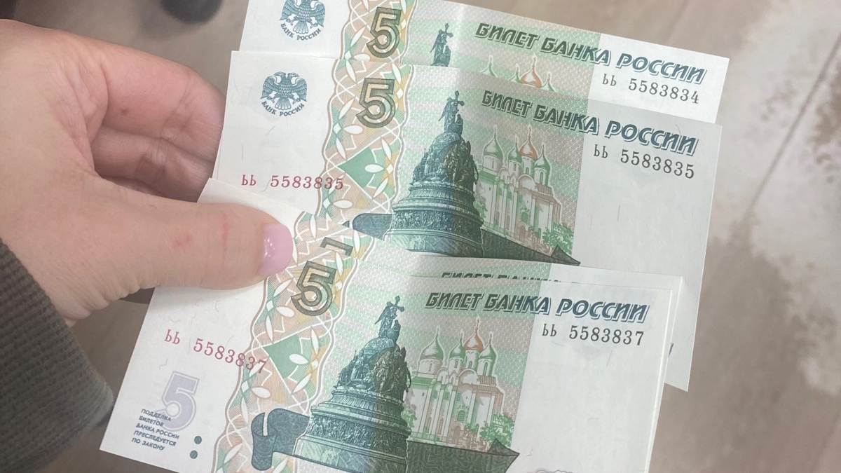 Деньги сами пойдут в руки: 7 примет и ритуалов, которые притягивают достаток в дом