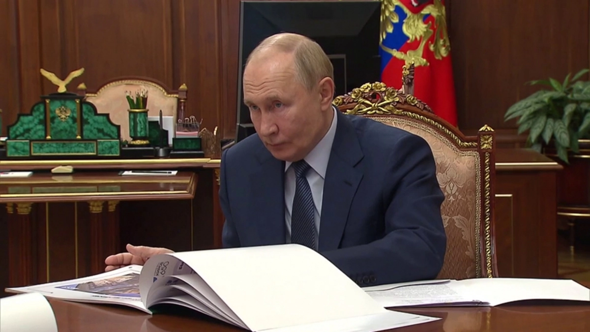 Еще три жителя Кировской области получили от президента почетные звания и медали