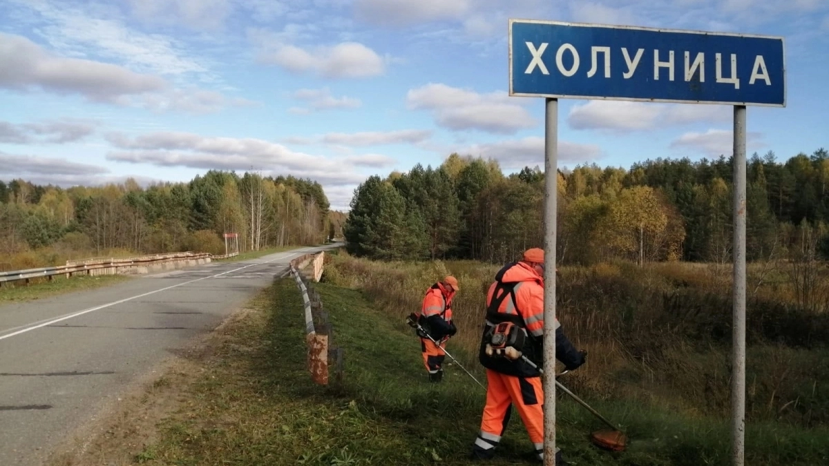 Еще 110 указателей с ошибками будут менять на дорогах Кировской области