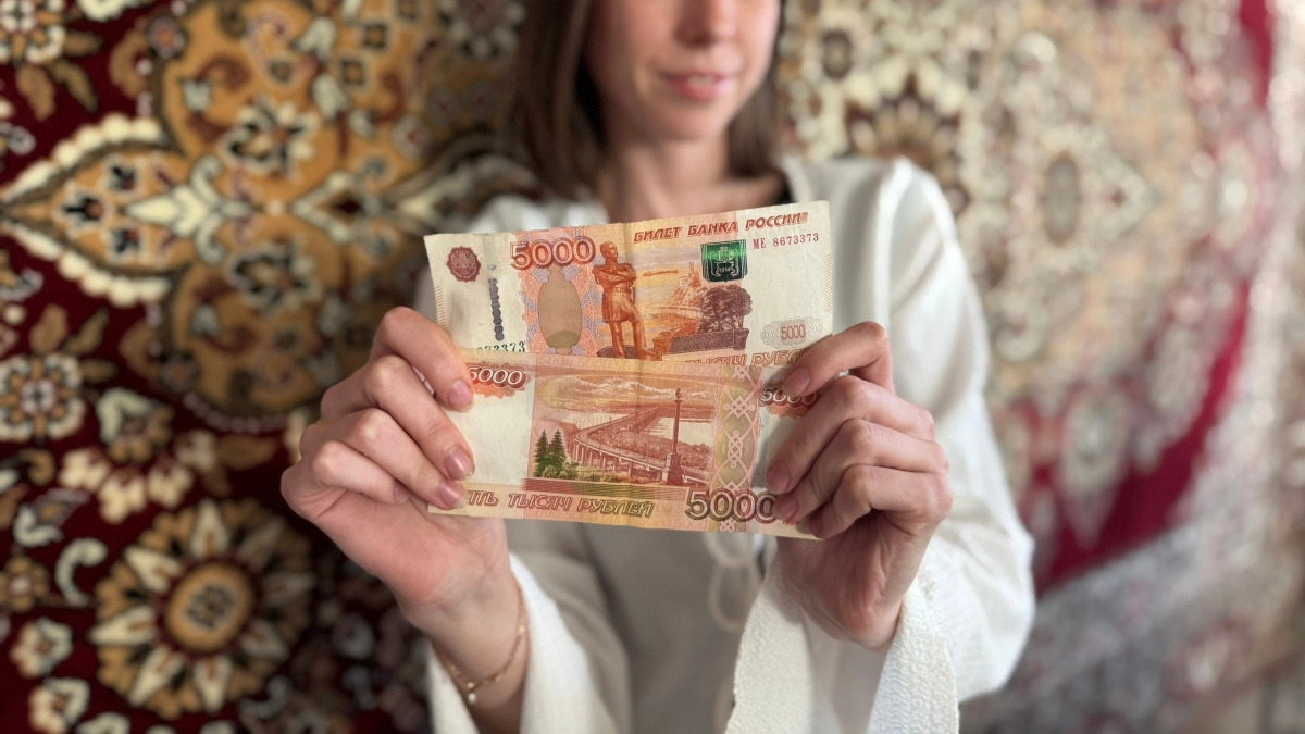 Сколько денег нужно дарить на день рождения - 3, 5 или 10 тысяч? Вот от чего зависит сумма