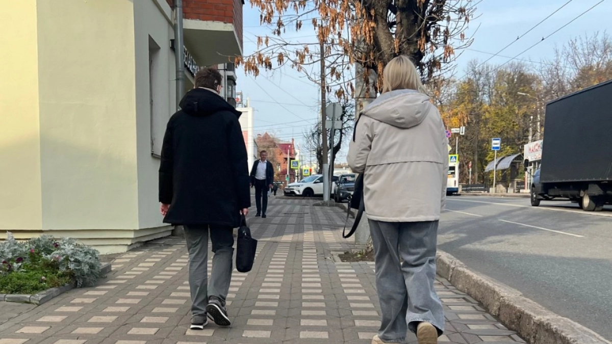 Любовь нагрянет неожиданно: 3 знака зодиака, которым звезды обещают романтические встречи и счастье в октябре