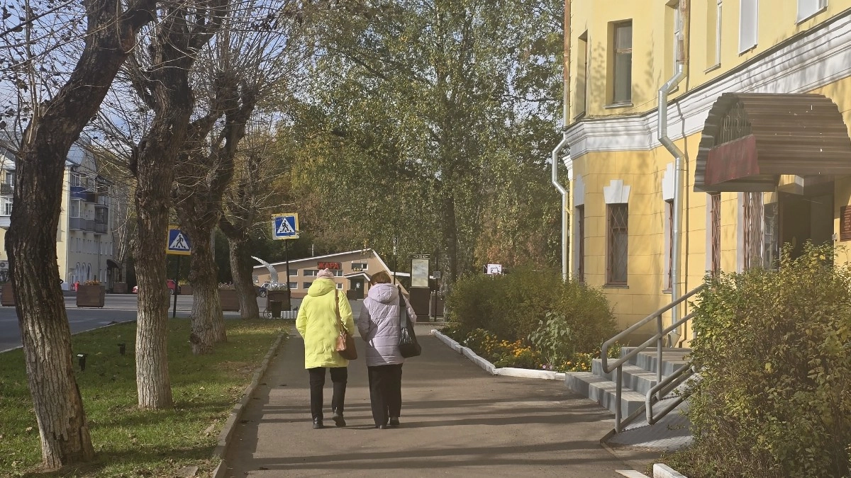 Власти дали прогноз по размеру зарплаты жителей Кировской области в 2027 году