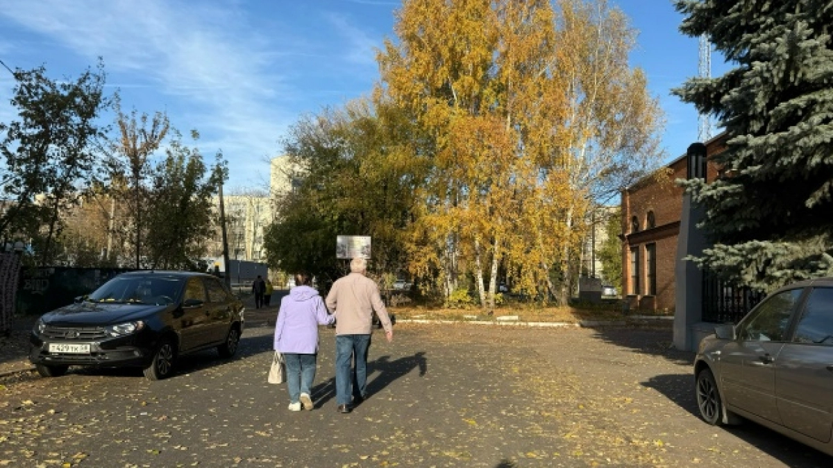 Не отдавайте детям эти 3 вещи — даже из большой любви: мудрость Омара Хайяма на все времена