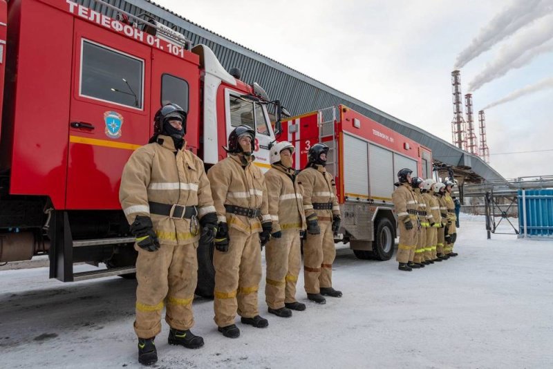 К юбилею спецподразделения чепецкие пожарные получили новую технику 
