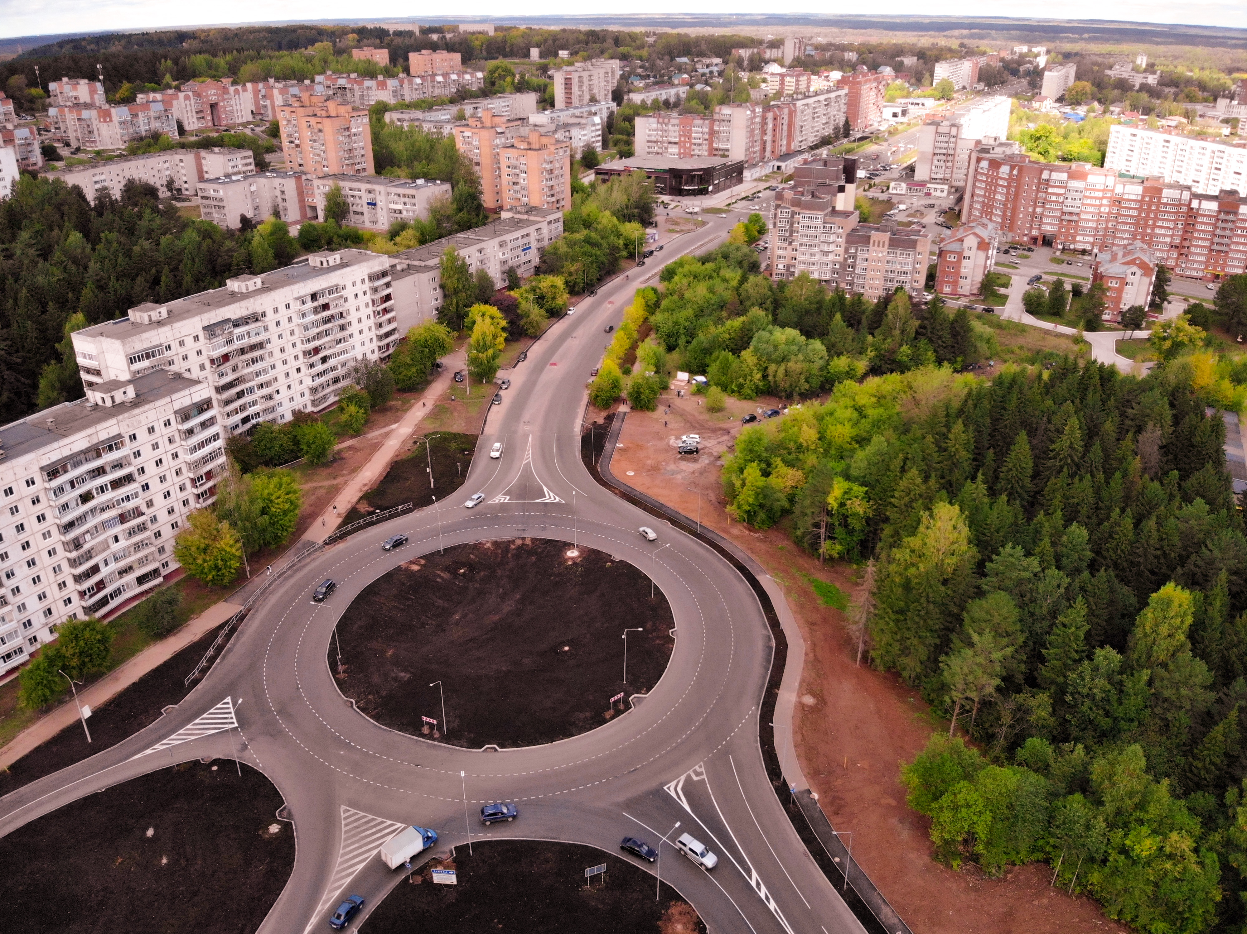 Кирово. Кирово-Чепецк Кировская область. Кирово-Чепецк города Кировской области. Свежие фото кольцевой развязки Кирово-Чепецк. Екатеринбург арт объект развязка.