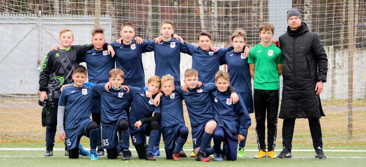 В региональном подростковом первенстве чепецкие футболисты взяли бронзу 