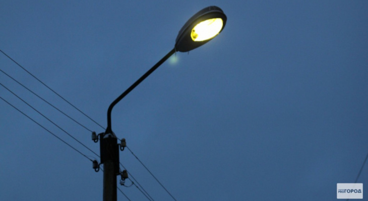 На двух улицах Чепецка до конца июня отключат уличное освещение