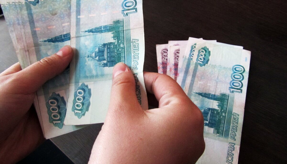 Мнимая сотрудница газовой службы украла у пенсионерки из Кировской области 55 тысяч рублей