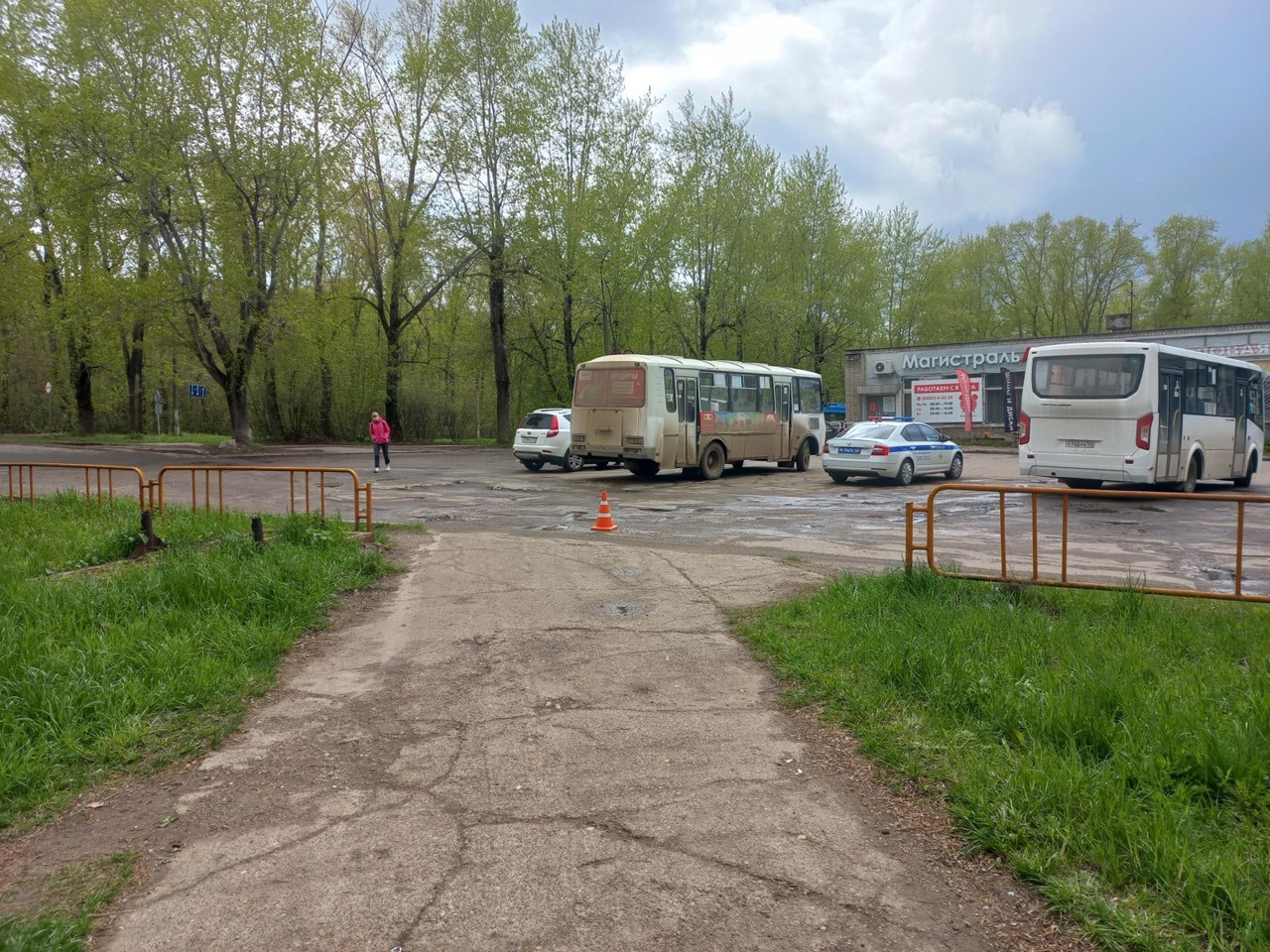 В Кирово-Чепецке разыскивают водителя, который сбил пенсионера и бросил его на дороге