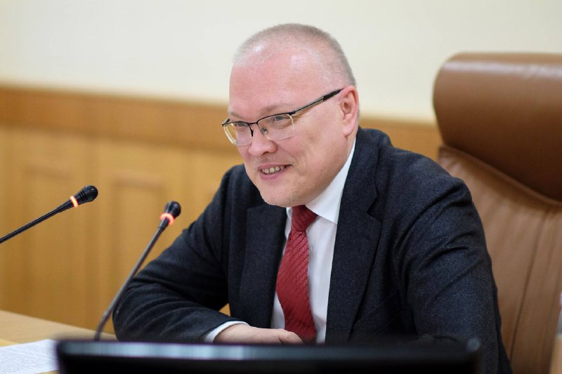 "Важно держать с вами связь": врио главы Кировской области попросил писать ему в соцсетях