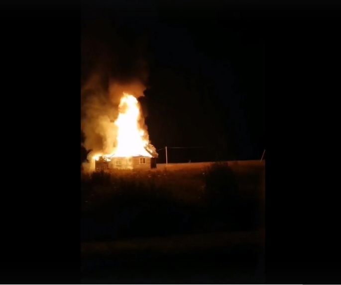 Появилось видео страшного пожара в Кирово-Чепецком районе