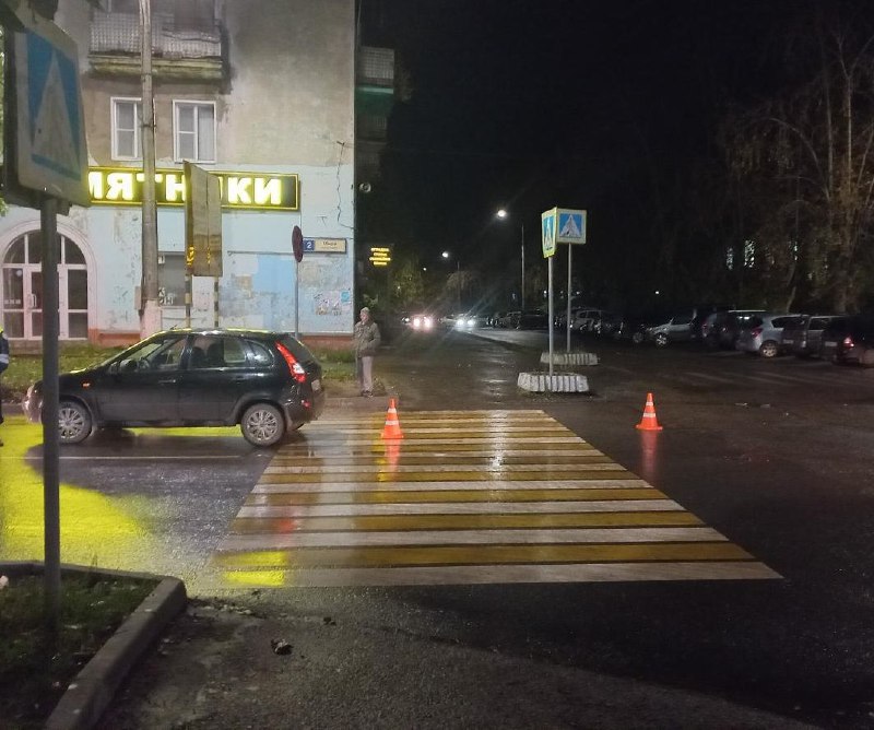  В Чепецке на проспекте Мира на пешеходном переходе сбили женщину
