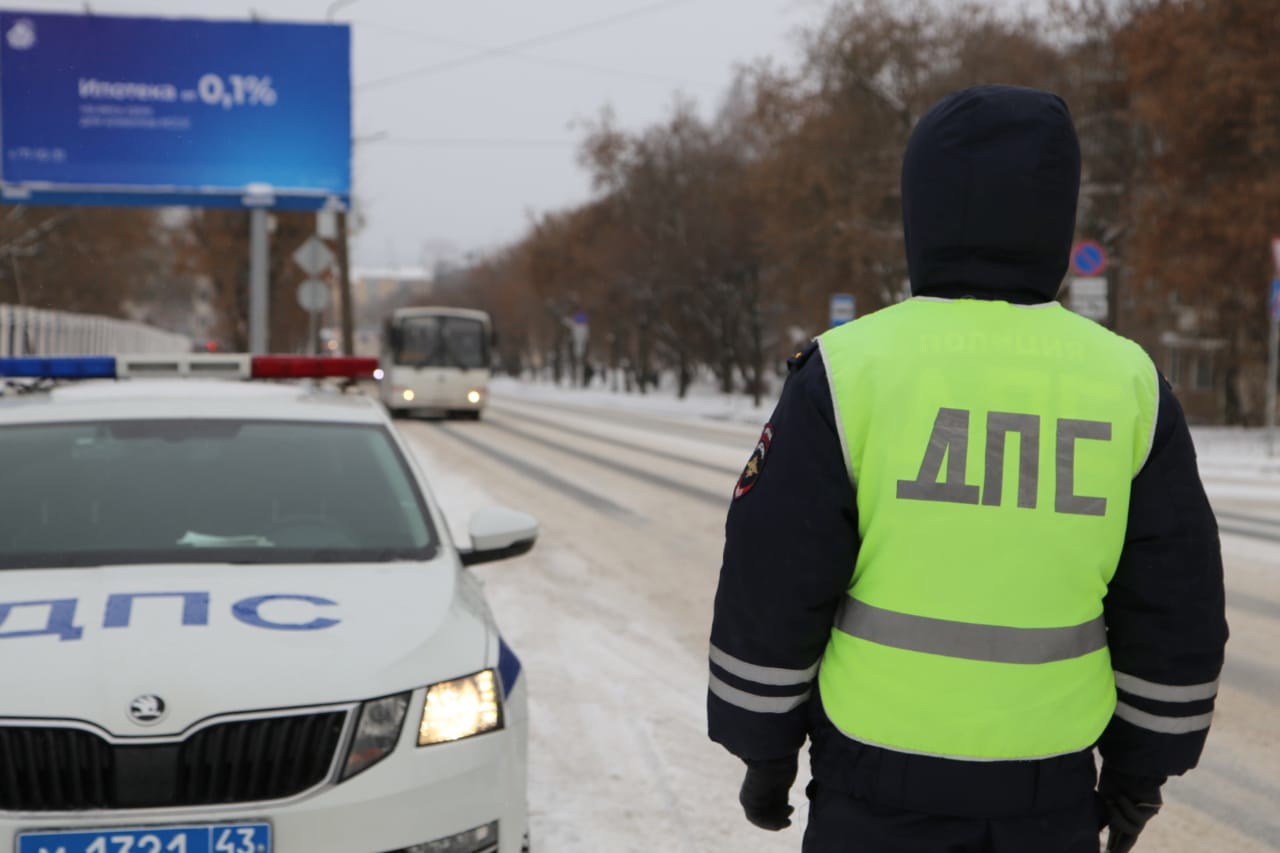 31 декабря водителей на чепецких дорогах будут останавливать для проверки