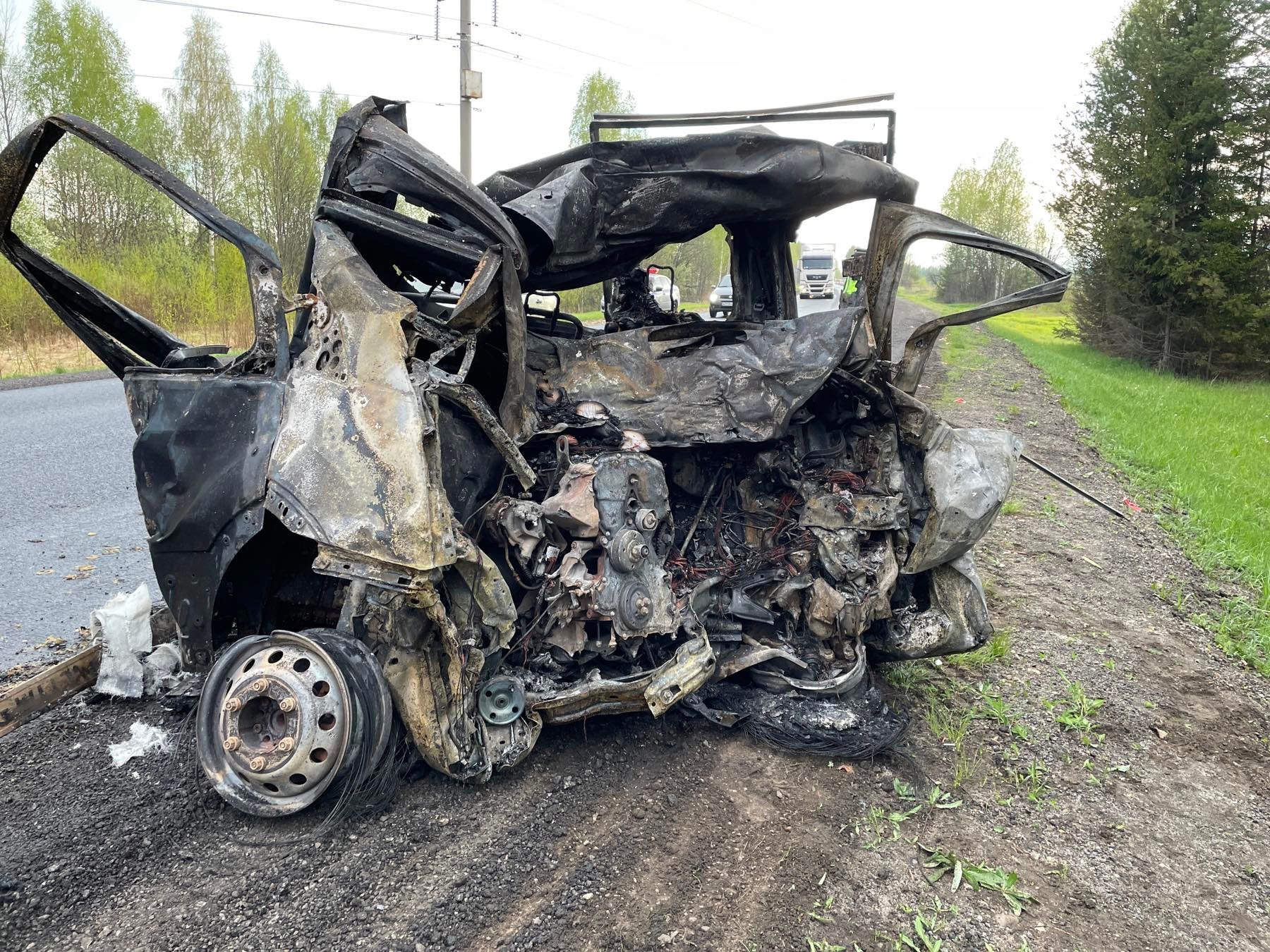 Известны подробности смертельного ДТП с загоревшейся машиной в Котельничском районе