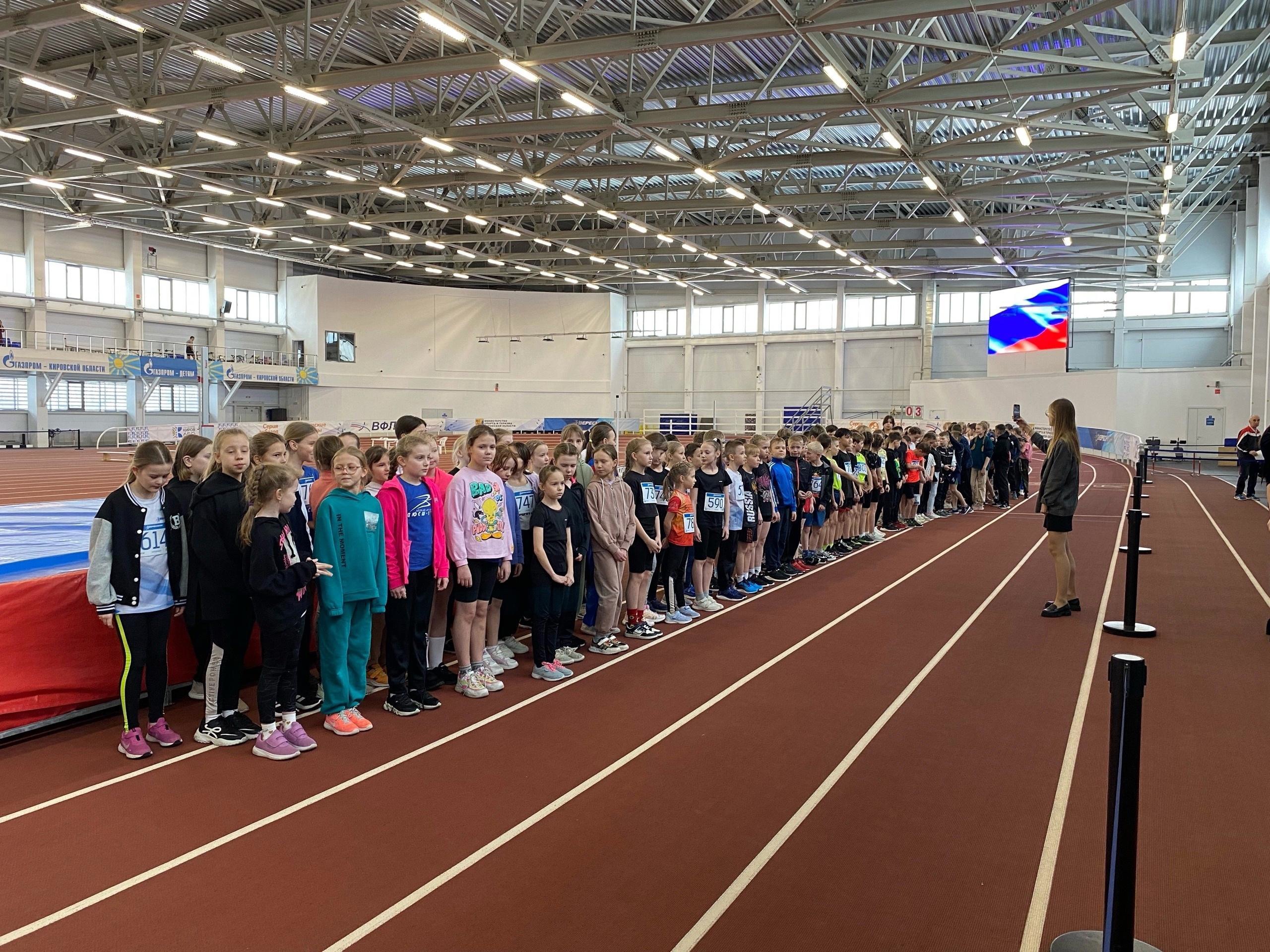 Юные кирово-чепецкие легкоатлеты привезли россыпь наград с регионального первенства