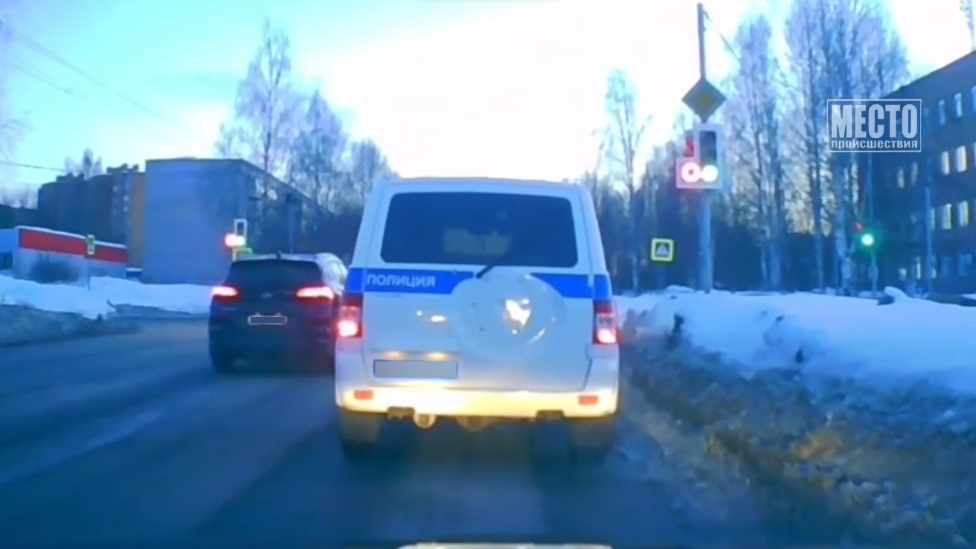 В Кирово-Чепецке водитель нарушил ПДД прямо на глазах у инспекторов