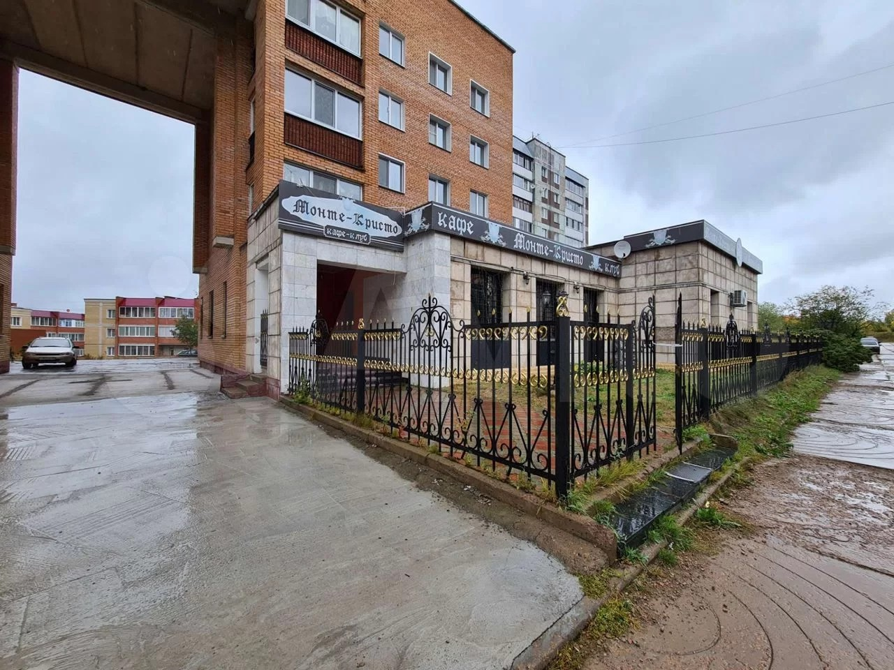 В Кирово-Чепецке ищут покупателя для здания бывшего кафе-клуба за 15,5 млн рублей