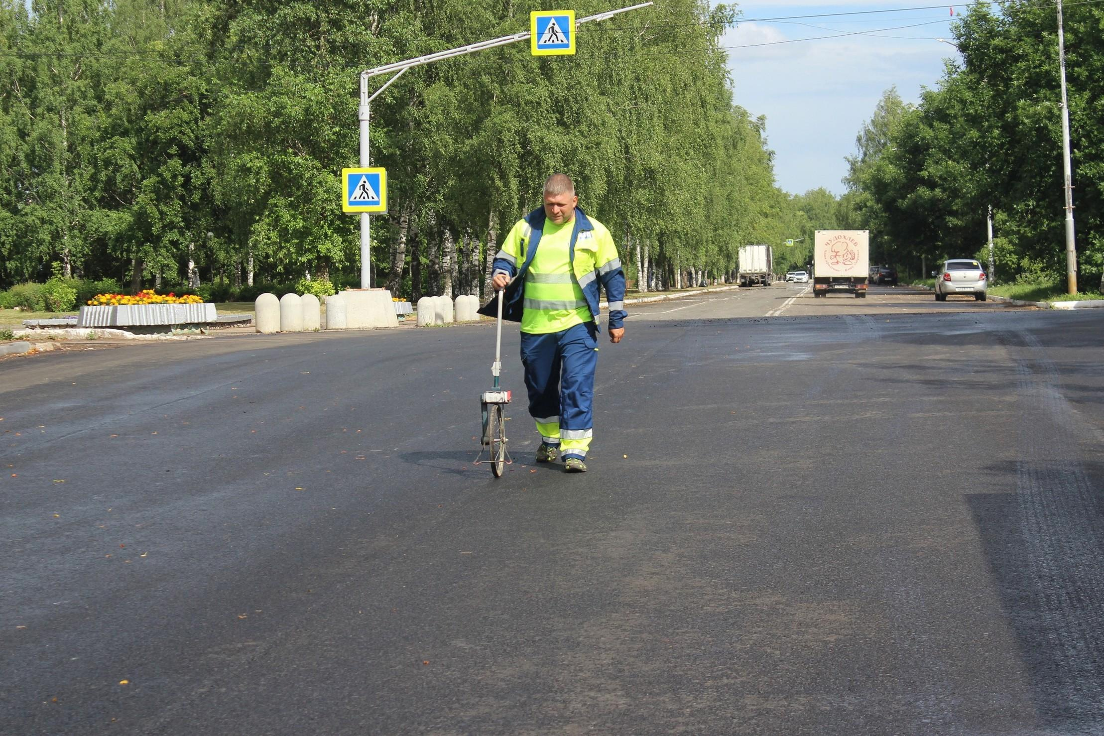 В Кирово-Чепецке начали проверять отремонтированные дороги