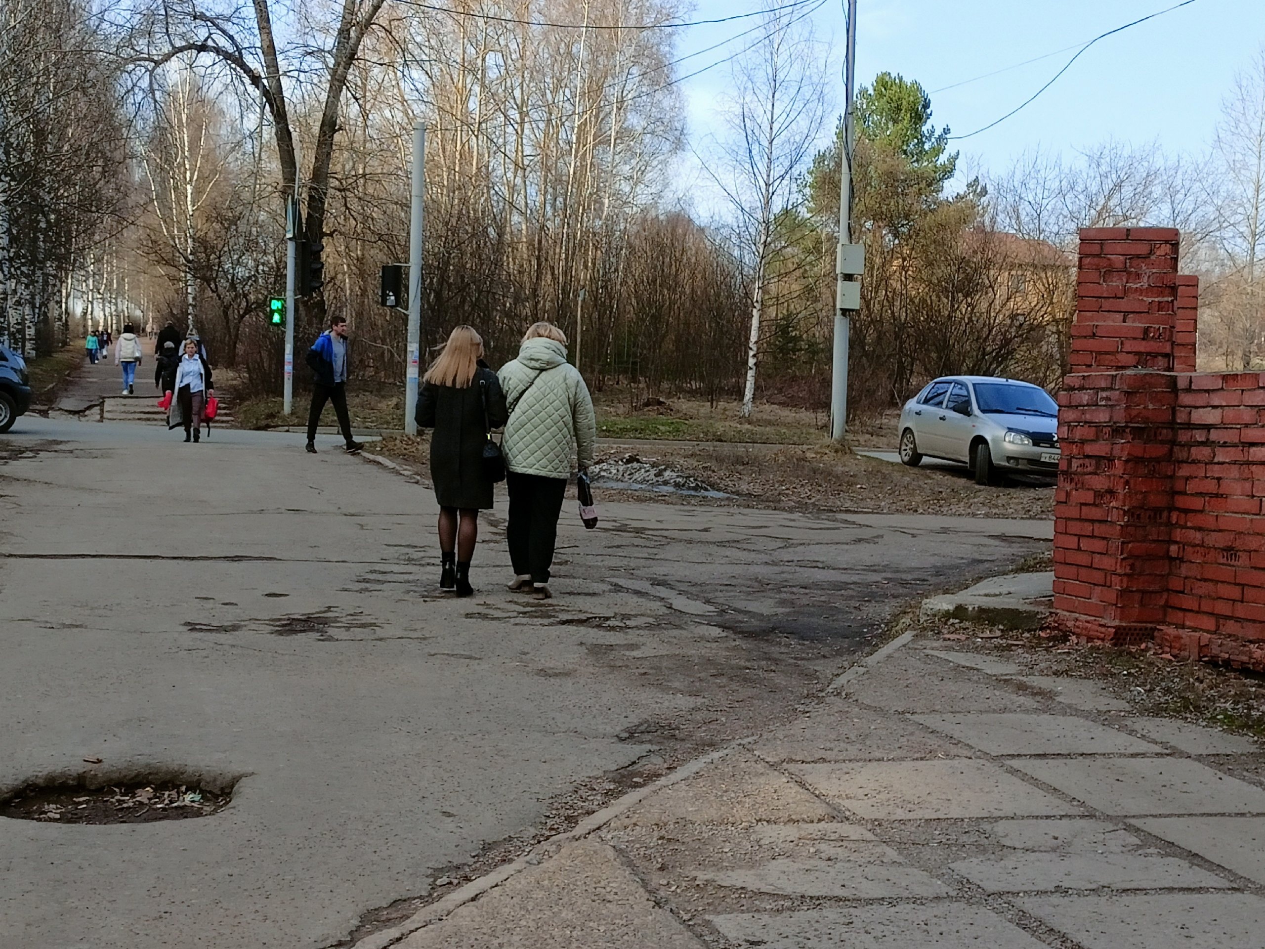 В Кирово-Чепецк приедут специалисты по документам