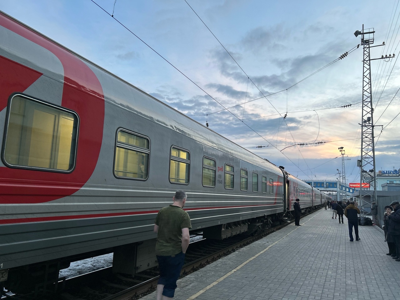 Теперь совсем запретили: пассажиры от ярости сдали билеты обратно – осеннее нововведение от РЖД