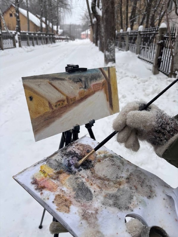 Московские художники нарисовали зимний Кирово-Чепецк