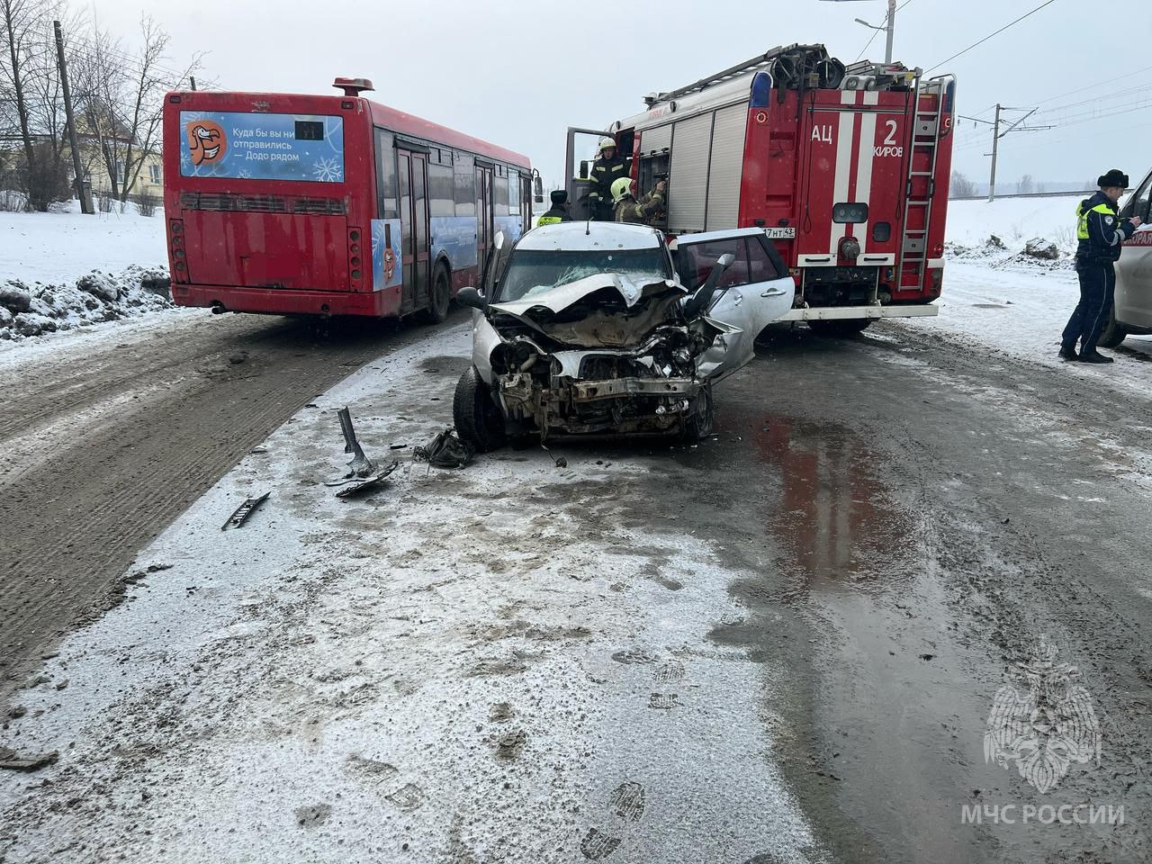 В Кирове в аварии с автобусом пострадали две женщины 